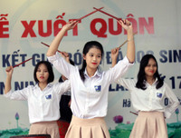 Thầy trò trường Nguyễn Thị Minh Khai tưng bừng xuất quân