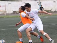 [ẢNH] THPT Việt Hoàng gây bất ngờ, THPT Trương Định thắng sát nút