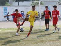 [Ảnh] Quyết liệt cuộc đua vé đi tiếp của 32 đội bóng trong lượt trận chiều 1-11