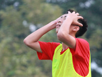 [ẢNH] Hai chiều cảm xúc sau loạt penalty đưa THPT Phùng Khắc Khoan vào vòng 1/8