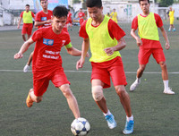 [ẢNH] Hai chiều cảm xúc sau loạt penalty đưa THPT Phùng Khắc Khoan vào vòng 1/8