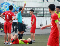 [ẢNH] Hai chiều cảm xúc sau loạt penalty đưa THPT Phùng Khắc Khoan vào vòng 1/8