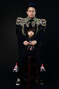 Những hình ảnh hiếm hoi về cậu con trai 4 tuổi của Tùng Dương