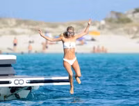 [ẢNH] Sao tuyển Đức diễn 