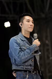 Những khoảnh khắc không thể quên của Sơn Tùng trên sân khấu 