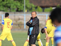 [ẢNH] ĐT Việt Nam sảng khoái tập dưới nắng Bali, chờ lấy 3 điểm từ Indonesia