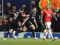 [ẢNH] M.U thua ê chề và bị loại khỏi Champions League như thế nào?