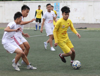 Giành vé bán kết kịch tính, THPT Nguyễn Thị Minh Khai lại mơ vô địch