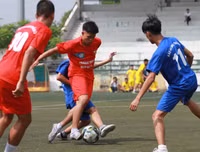 [ẢNH] So tài quyết liệt trong ngày khai mạc Giải bóng đá học sinh THPT Hà Nội 2019