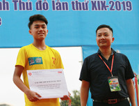 [ẢNH] Toàn cảnh lễ bế mạc, trao giải bóng đá học sinh Hà Nội 2019