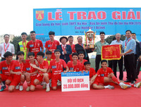 [ẢNH] Toàn cảnh lễ bế mạc, trao giải bóng đá học sinh Hà Nội 2019