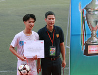 [ẢNH] Toàn cảnh lễ bế mạc, trao giải bóng đá học sinh Hà Nội 2019