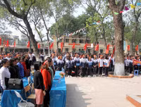 [ẢNH] Lễ xuất quân rộn ràng, rực rỡ sắc màu của thầy trò trường Phùng Khắc Khoan