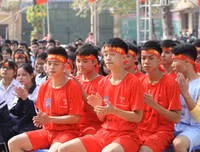 [ẢNH] Lễ xuất quân rộn ràng, rực rỡ sắc màu của thầy trò trường Phùng Khắc Khoan