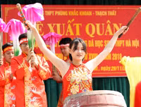 [ẢNH] Lễ xuất quân rộn ràng, rực rỡ sắc màu của thầy trò trường Phùng Khắc Khoan