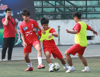 [ẢNH] THPT Ngô Sỹ Liên gây sốt khi hạ thuyết phục THPT Chu Văn An