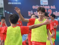 [ẢNH] THPT Ngô Sỹ Liên gây sốt khi hạ thuyết phục THPT Chu Văn An