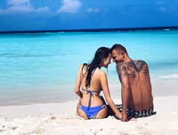 [ẢNH] Cô vợ xinh lung linh của tuyển thủ Nga 