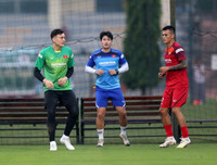 [ẢNH] Từ Thái Lan trở về, Đặng Văn Lâm phấn khích tập cùng ĐT Việt Nam