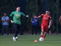 [ẢNH] Từ Thái Lan trở về, Đặng Văn Lâm phấn khích tập cùng ĐT Việt Nam