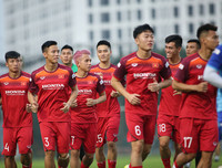 [ẢNH] Từ Thái Lan trở về, Đặng Văn Lâm phấn khích tập cùng ĐT Việt Nam