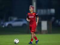 [ẢNH] Đoàn Văn Hậu và Trọng Hoàng tập riêng, phát tín hiệu lạc quan với thầy Park