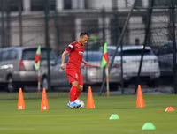 [ẢNH] Đoàn Văn Hậu và Trọng Hoàng tập riêng, phát tín hiệu lạc quan với thầy Park