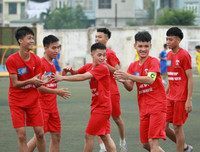 [ẢNH] Điểm mặt 16 đội bóng xuất sắc nhất mùa này