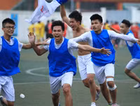 [ẢNH] Á quân THPT Nguyễn Thị Minh Khai 