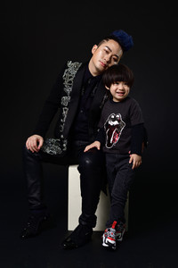 Những hình ảnh hiếm hoi về cậu con trai 4 tuổi của Tùng Dương