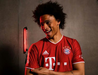 [ẢNH] Top 10 hợp đồng đắt giá nhất đã hoàn tất trong Hè 2020