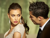 Có tất cả, Ronaldo vẫn tơ tưởng về tình cũ Irina Shayk