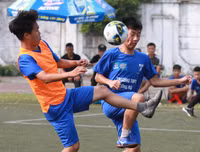 [ẢNH] Cầu thủ THPT Đông Đô gục ngã sau thất bại đáng tiếc