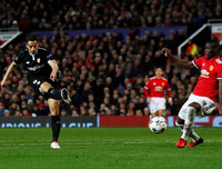 [ẢNH] M.U thua ê chề và bị loại khỏi Champions League như thế nào?