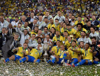 [ẢNH] Ghi bàn và kiến tạo, Jesus khóc như đứa trẻ khi bị đuổi khỏi sân