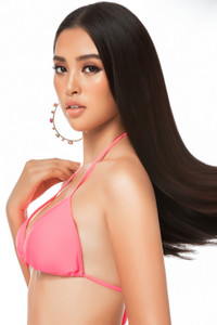 Ngắm chiếc váy sẽ được Tiểu Vy mặc trong đêm chung kết 