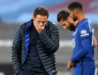 [ẢNH] Vừa diện trang phục mới, Chelsea đã thua sốc