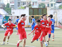 [ẢNH] 4 nhà cựu vô địch đã chơi thế nào trong trận ra quân?