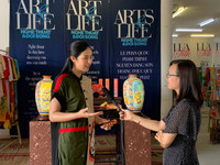 Ngọc Hân ra mắt bộ sưu tập áo dài lấy cảm hứng từ nhã nhạc cung đình Huế