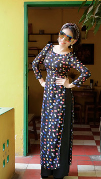 NSƯT Mỹ Uyên hóa thân thành 