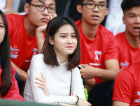 Cộng đồng mạng nhanh chóng tìm ra nữ sinh gây sốt ở giải bóng đá học sinh THPT