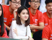 Cộng đồng mạng nhanh chóng tìm ra nữ sinh gây sốt ở giải bóng đá học sinh THPT
