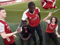 [ẢNH] Ngắm David Luiz, Aubameyang trong áo đấu mùa tới của Arsenal