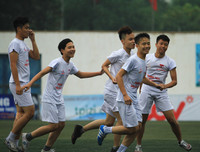 Chùm ảnh loạt trận khép lại vòng đấu bảng sáng 12-11