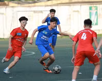 [ẢNH] Vào chung kết, CĐV vỡ òa sung sướng, cầu thủ THPT Lê Văn Thiêm bật khóc