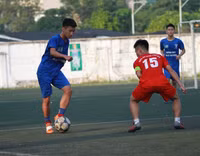 [ẢNH] Vào chung kết, CĐV vỡ òa sung sướng, cầu thủ THPT Lê Văn Thiêm bật khóc