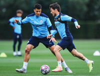 [ẢNH] Tài năng trẻ sáng giá nhất Tây Ban Nha chính thức gia nhập Man City