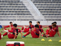 [ẢNH] Công Phượng buồn thiu tập cùng ĐT Việt Nam trên đất Thái Lan