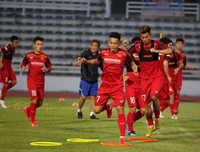 [ẢNH] Công Phượng buồn thiu tập cùng ĐT Việt Nam trên đất Thái Lan