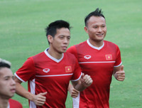 [ẢNH] Phan Văn Đức tươi rói cùng đồng đội hướng tới bán kết lượt về